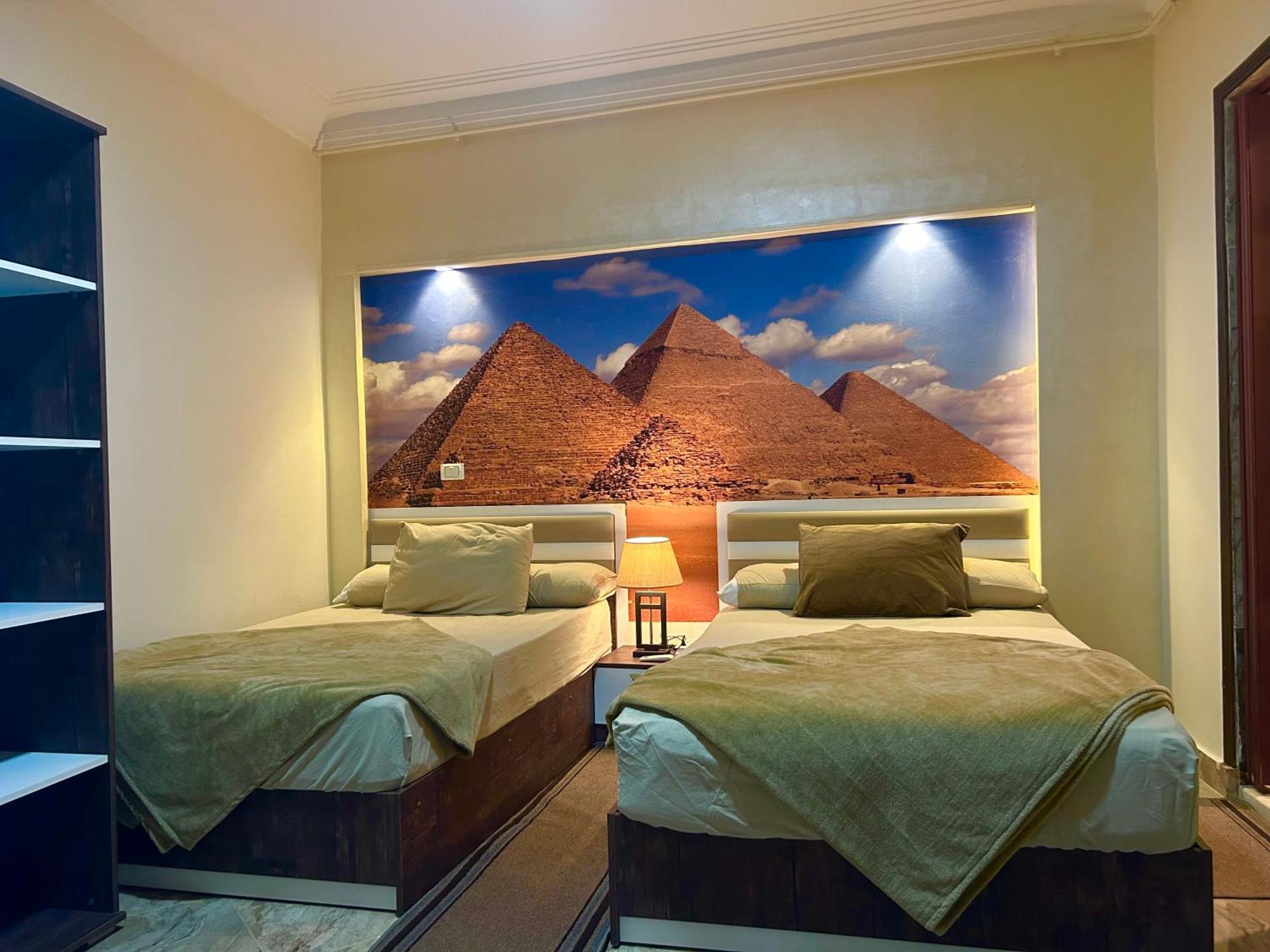 Matto Pyramids Inn Kafret el-Gabal Exterior photo